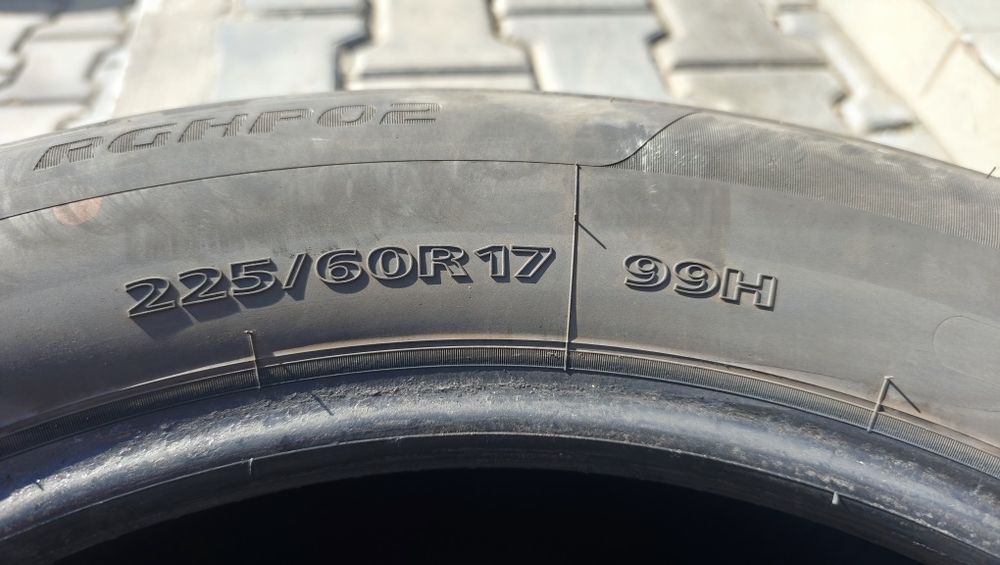 Anvelope vara 225/60R17