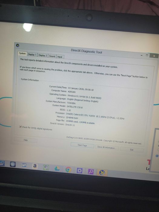 Vand sau schimb laptop toshiba