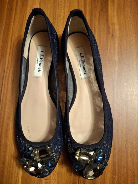 Balerini L.K. Bennett din dantelă bleumarin, Mărimea 36