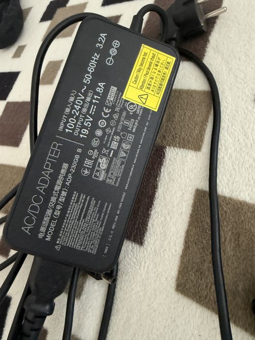 laptop Asus   Pentru piese