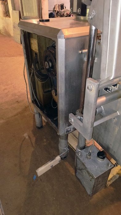 Вакуум пълначна машина Vemag Robot 1000DC