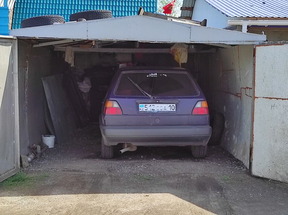 Железнодорожный гараж