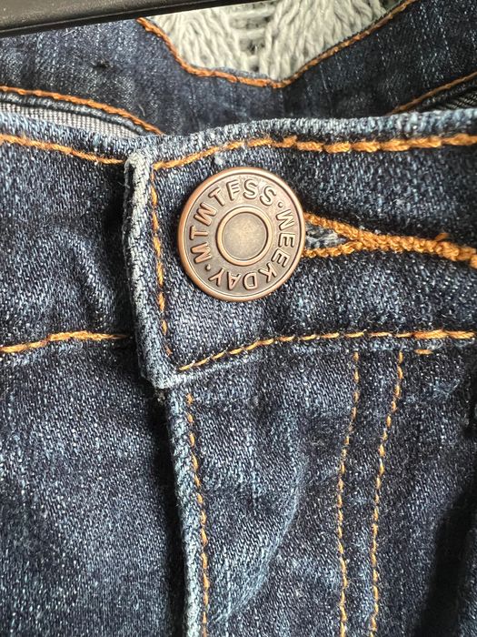 Сет вълнено сако Zara, лек пуловер, дънки Weekday