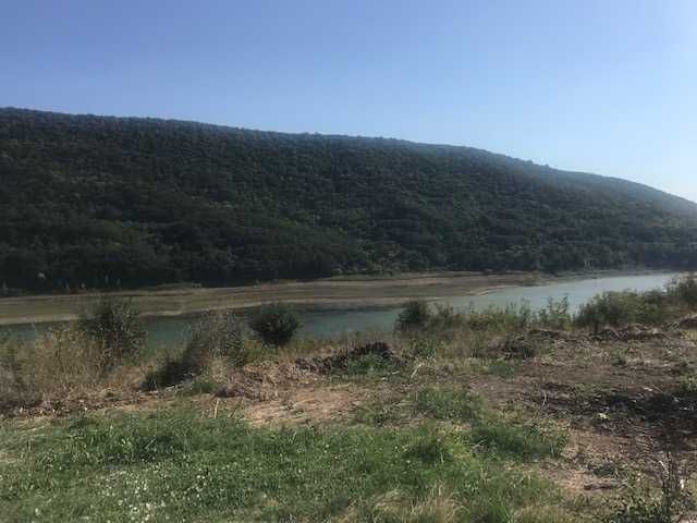 урегулиран парцел  с.Аспарухово  на язовир Цонево