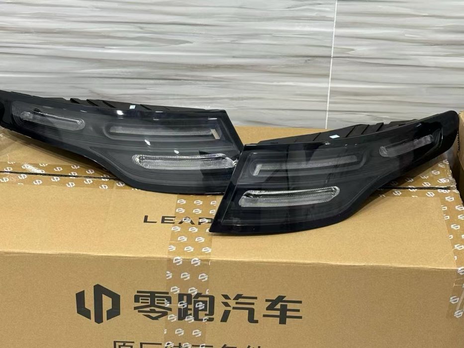 Leapmotor orqa chiroqlari