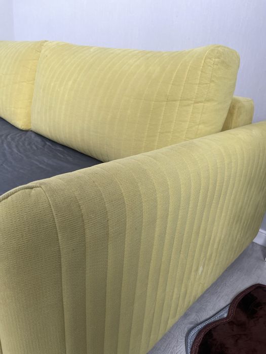 Продам диван в зал / в гостиную