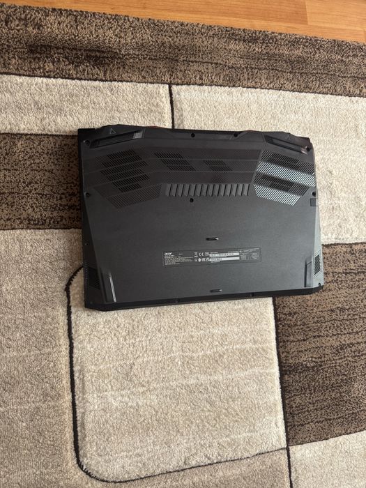 Laptop RTX 3070 Display 17,3 pe 144HZ Acer Nitro 5 Ryzen 5 5600H k NOU