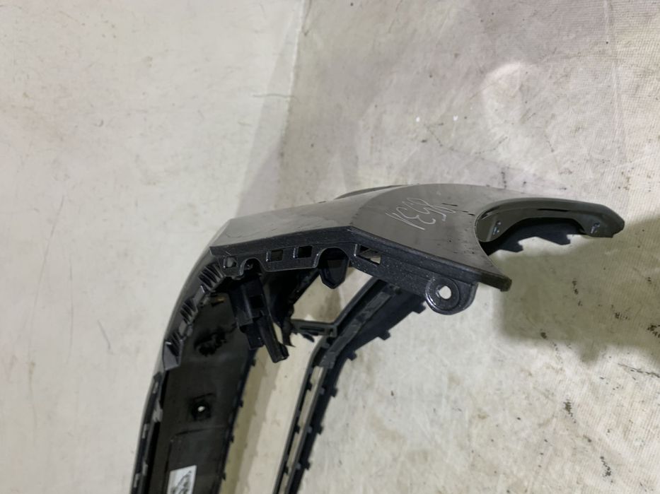 Bara fata VW Touran, 2015, 2016, 2017, 2018, 2019, cod origine OE 5TA807221A-L, cu gauri pentru spalatori faruri si senzori de parcare (4).