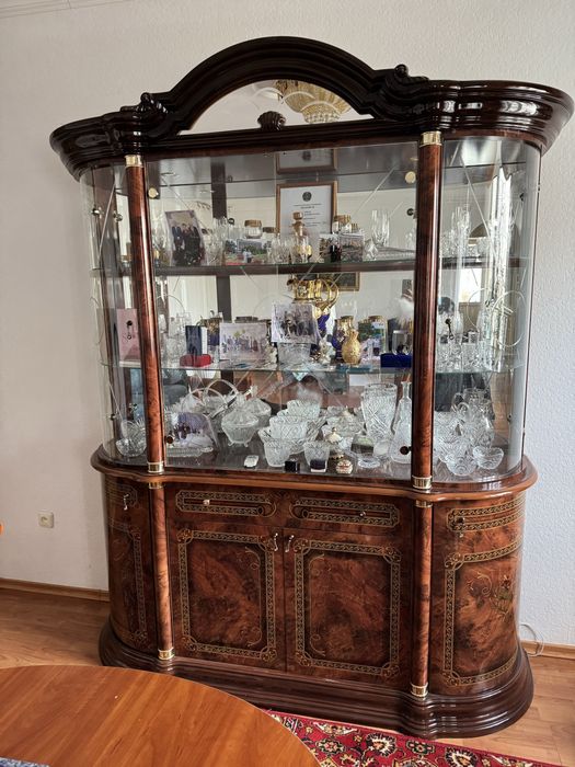 Мебель для гостиной, две штуки