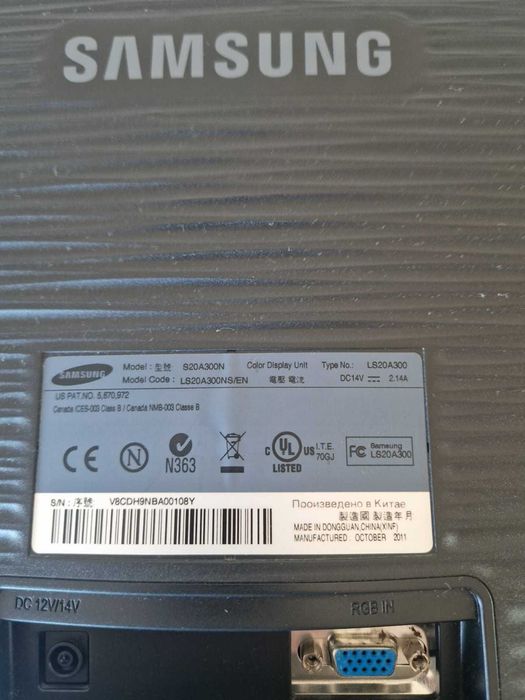 Monitor samsung , diagonala 22 inch.