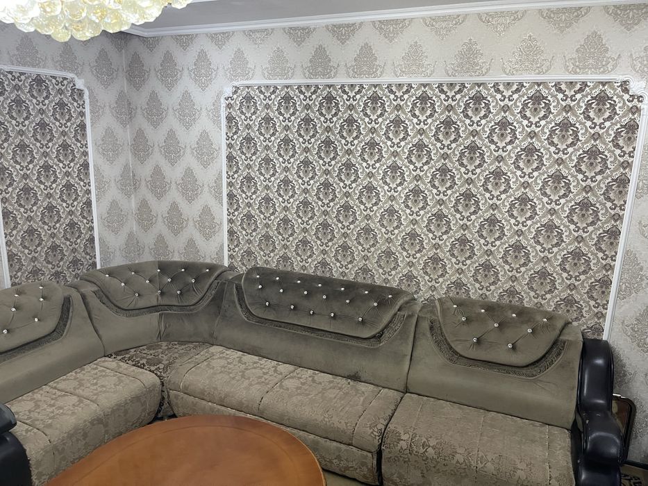 Диван мягкий угловой