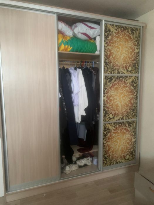 Продается Шкаф купе
