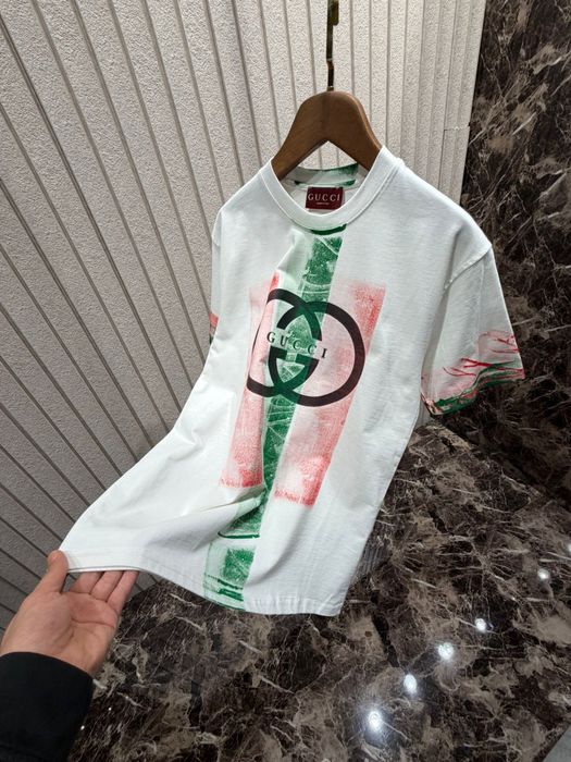 Тениски на All Saints, Maison Margella, Guchi, Alo