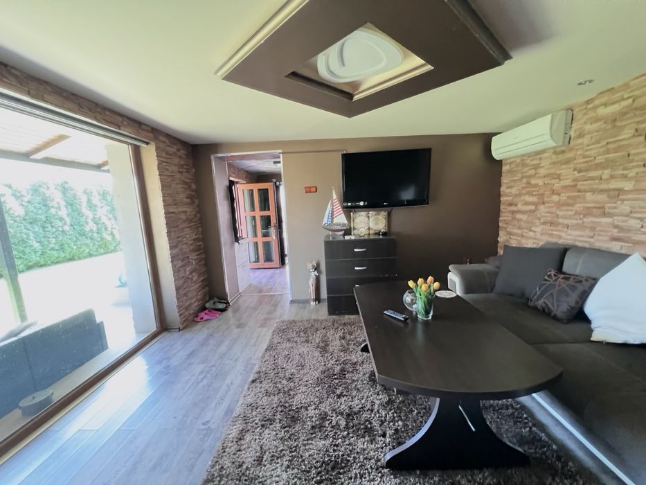 Продава се Къща в с. Стефаново, Област Добрич - 150 кв.м за 816 €/кв.м - Снимка #2