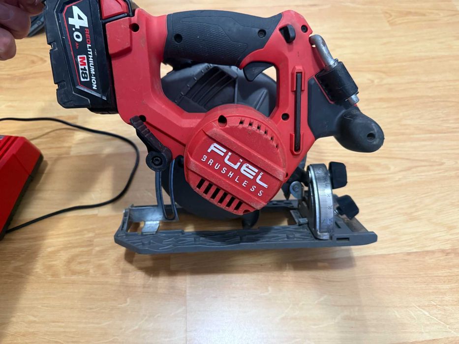 Milwaukee M18 CCS55 ръчен циркуляр