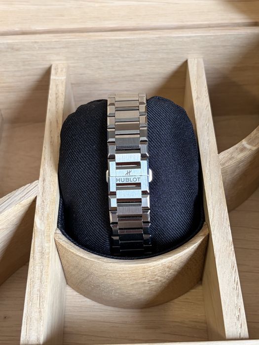 Hublot Big Bang Integrated Titanium Blue