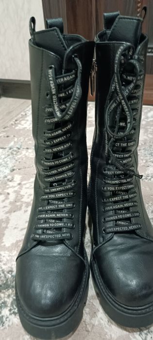 Продам зимние сапоги