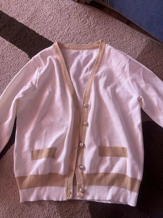 Продам одежду одевала 1-2 раза за 3000тг