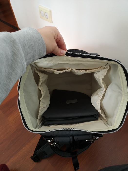 Geanta-Rucsac pentru bebelusi cu saltea