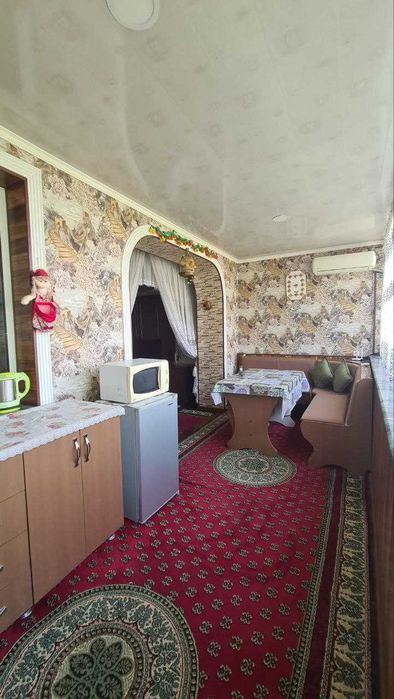 77-серия с мебелью 3 комнатная квартира 4-этаже 6-веранда Адрес Вокзал