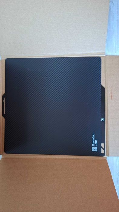 Kit Complet 3D Printing: Bambu Lab A1 Combo + Incintă + Accesorii