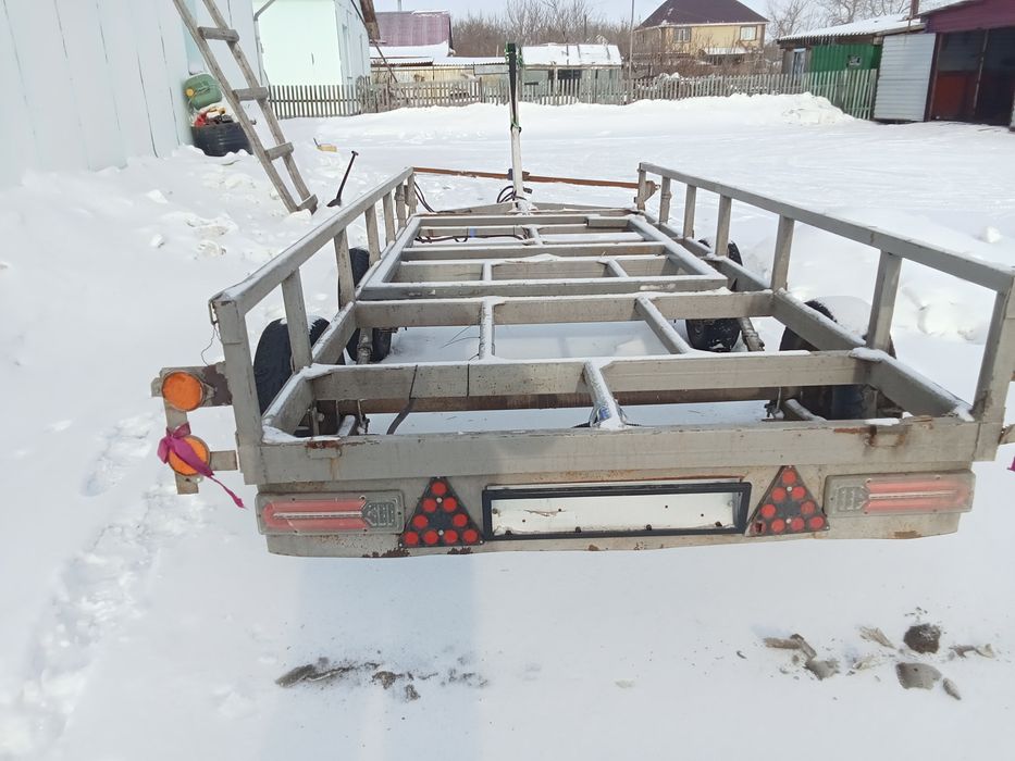 Прицеп платформа