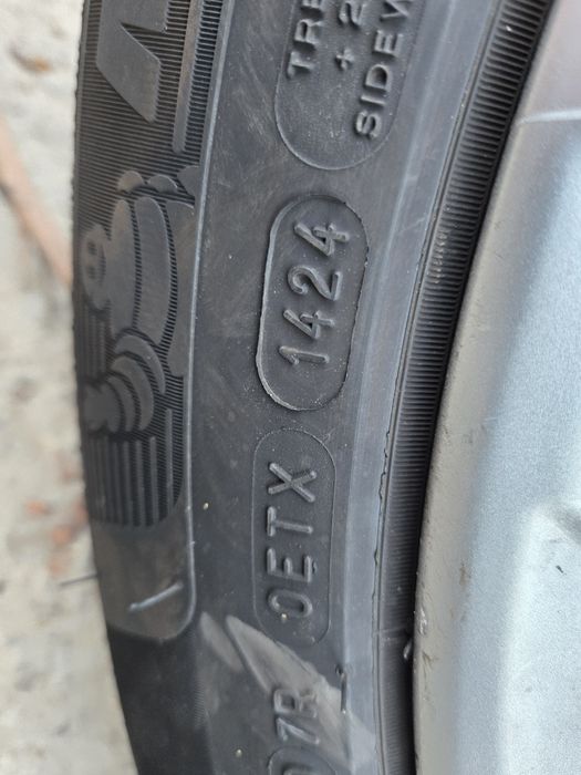 Vand Anvelope Michelin