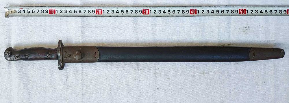Продавам британски щик М1097 Chapman