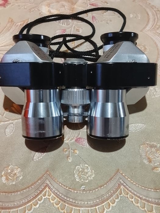 Бинокль Новый Robin