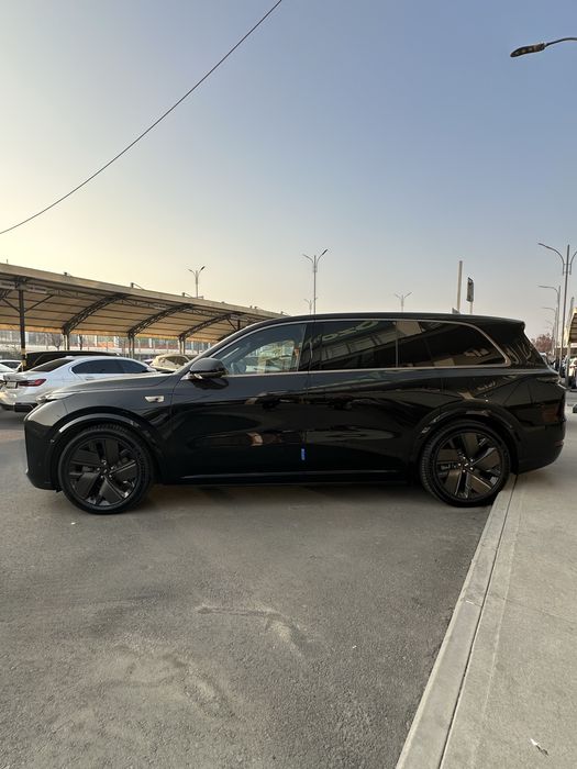 LiXiang L9 Ultra 2025/26 Restyling в наличаи Terra Auto