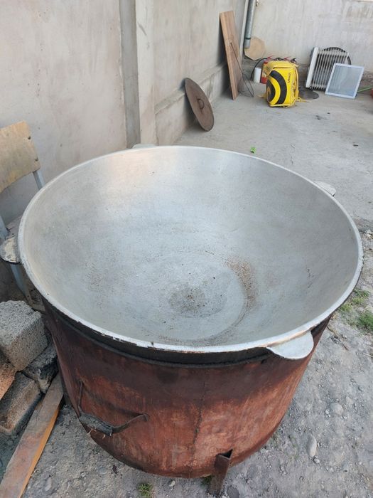 Ошхона жихозлари сотилади