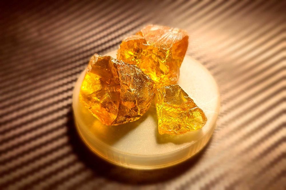 Борова смола (Колофон)