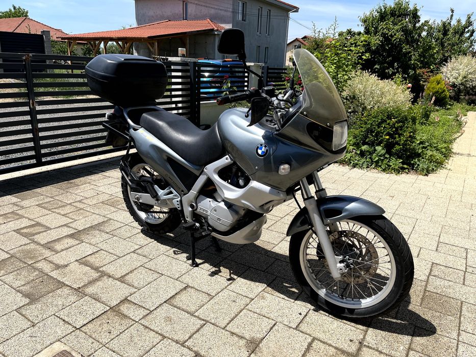 Vând motocicleta BMW F650ST (1999) – 10.000 km, revizii, stare f. bună, dotări