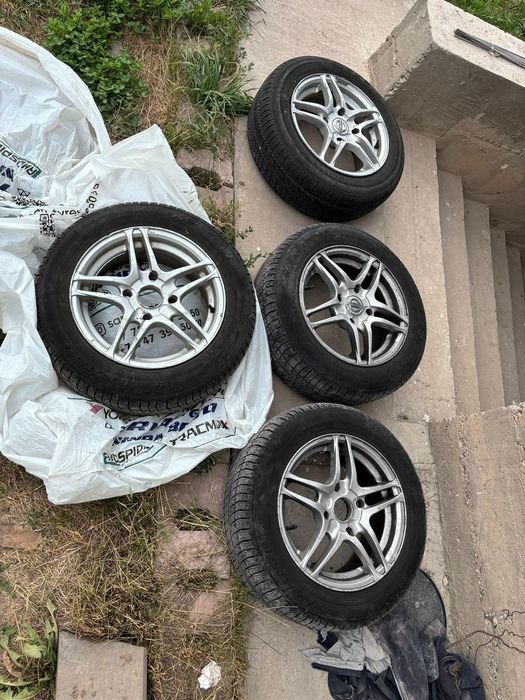 Титановые диски на Ниссан примера