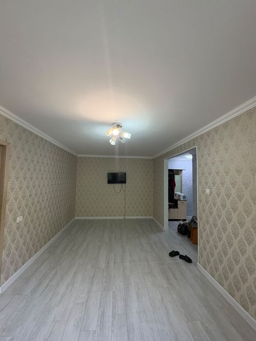 Продаётся 2 комнатная квартира