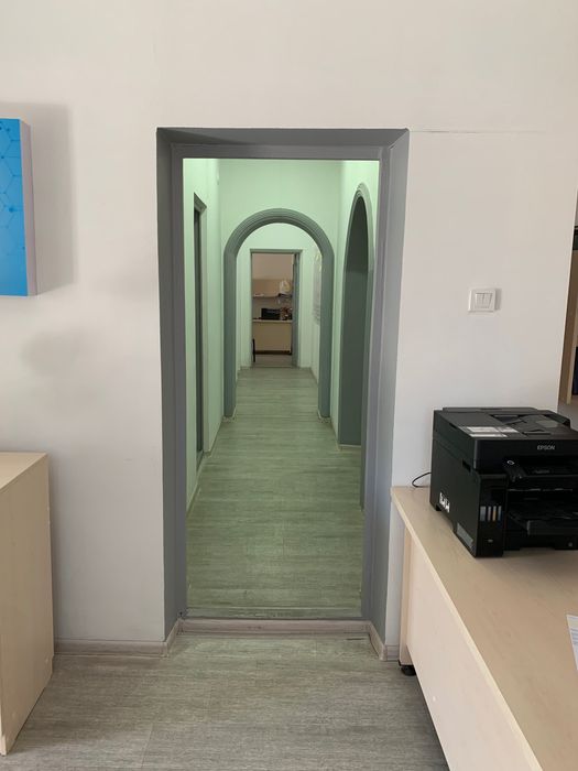 5/1/2- нежилое помещение центр, 135 кв Новомосковкая 1500