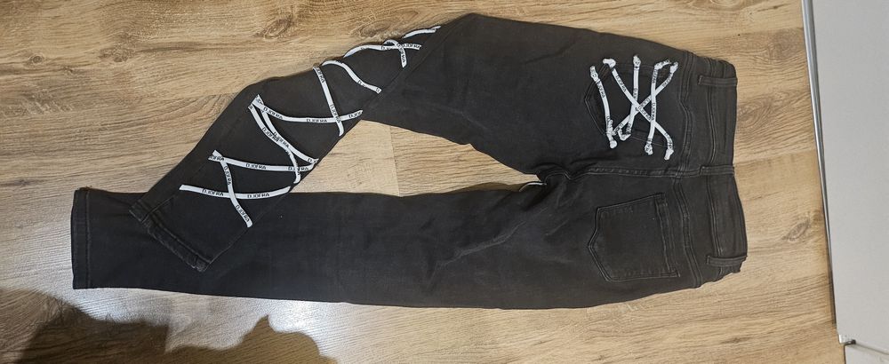 Zara гащеризон,Zara , Avin,Nikole Djofra