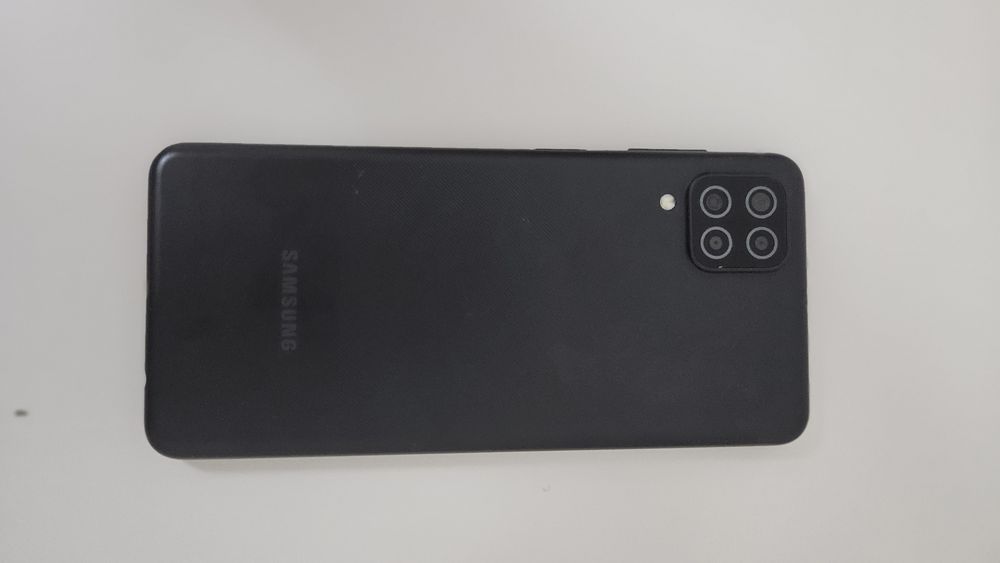 Samsung galaxy a12 64 gb