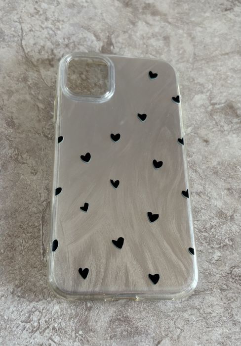 Чехлы на iphone 11