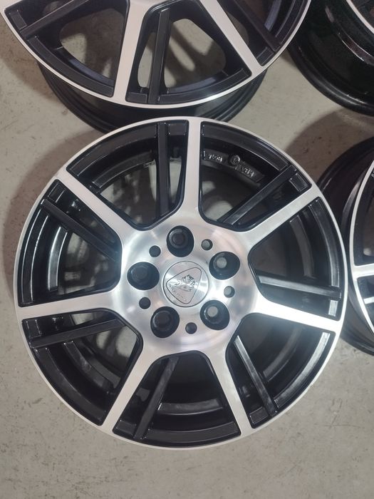 Jante alutec 5x114.3 r15 Toyota  Suzuki Mitsubishi Honda