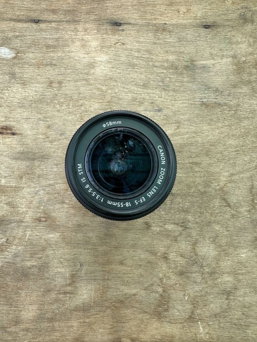 canon EF-S 18-55mm 1:3.5-5.6 IS STM