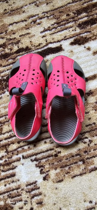 Обувки  Nike за лятото, за госпожици