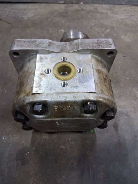 Хидравлична помпа