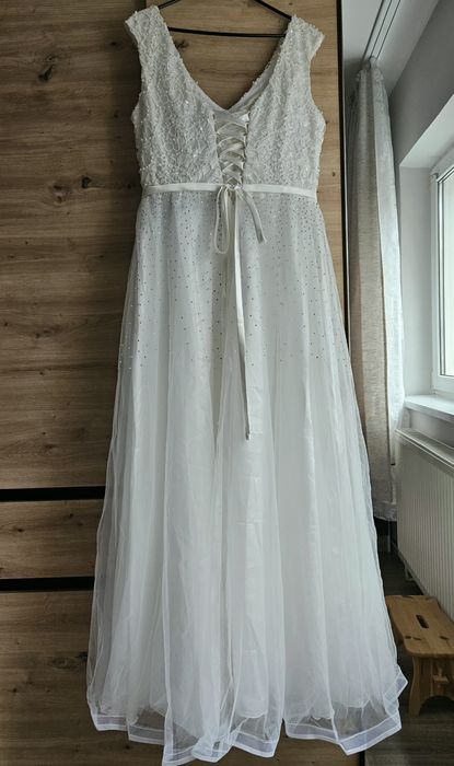 Rochie de mireasă nouă cu etichetă