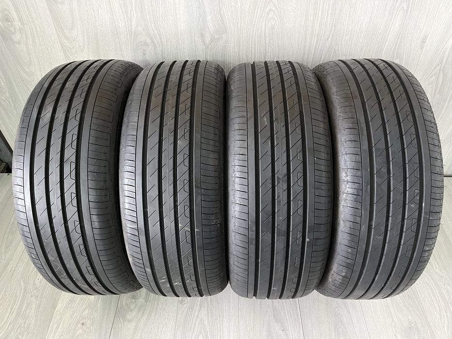 Летни гуми 215/50/18 Goodyear