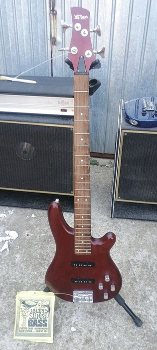 Chitara electrica bass cu amplificator