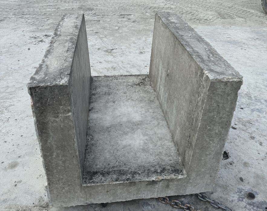 Canivou din beton armat