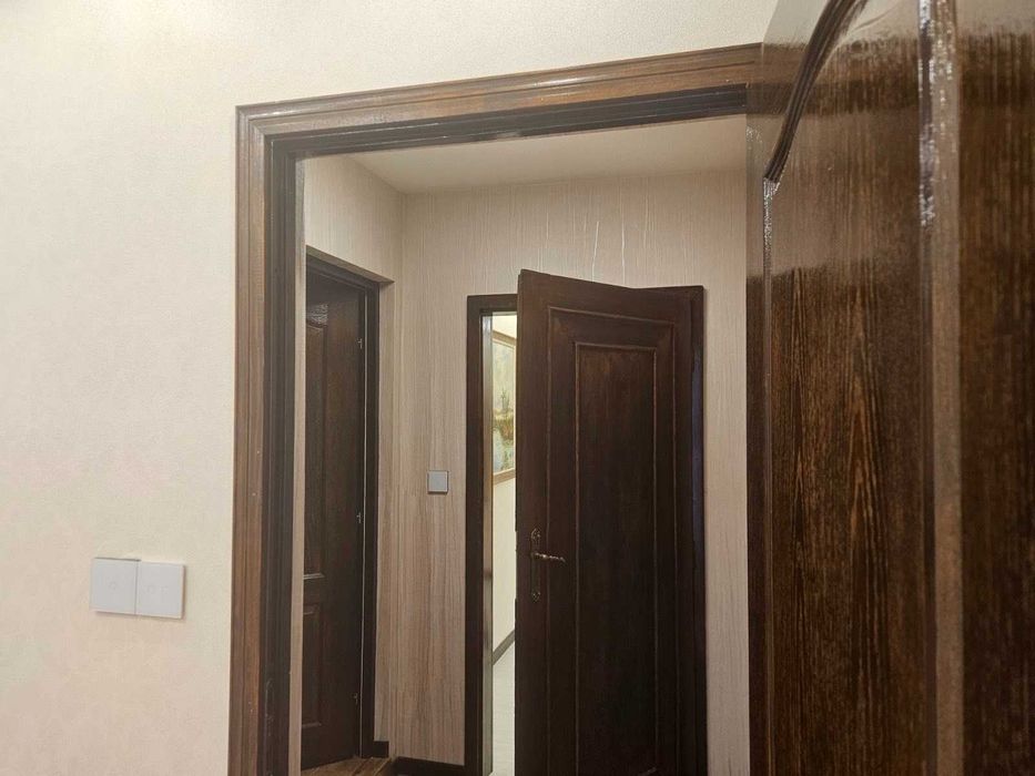 Дава се под наем Тристаен апартамент в Варна, Бриз - 110 кв.м за 109.65 € - Снимка #7