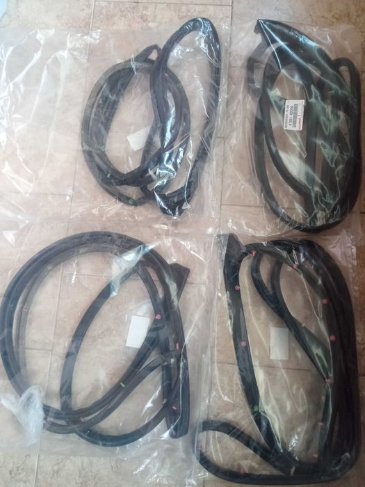 Уплътнения врати за Тойота Ярис