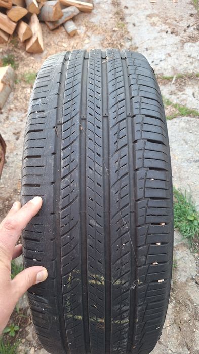 Продавам перфектени гуми за Джип